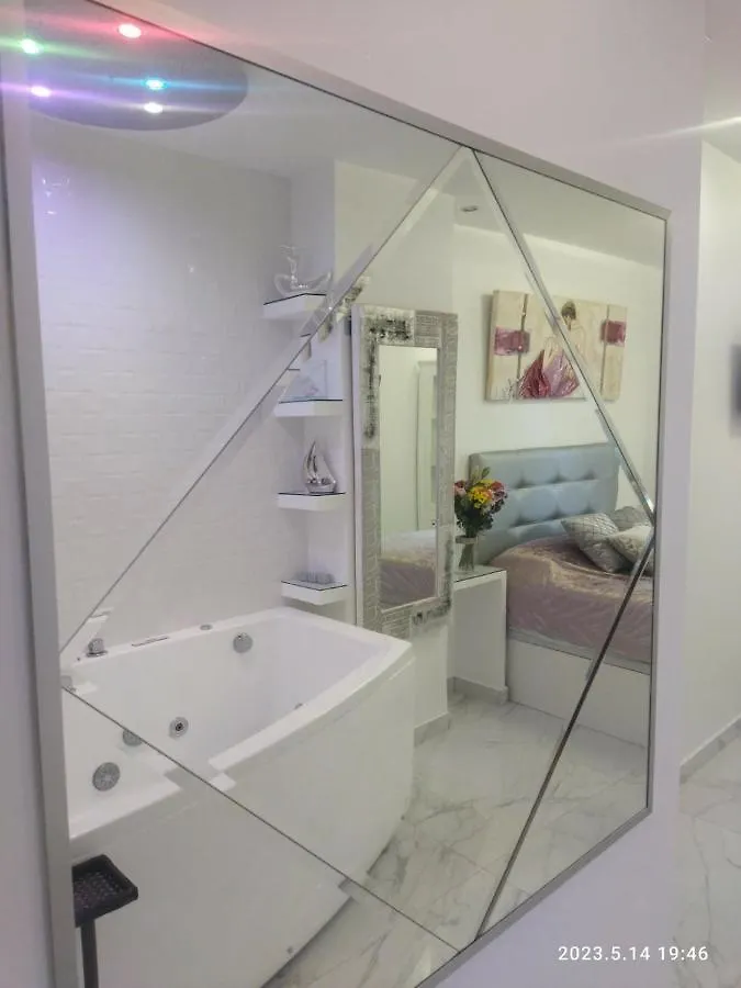 Blue Horizon Luxury Apartment Nerja 0*,  Spanje