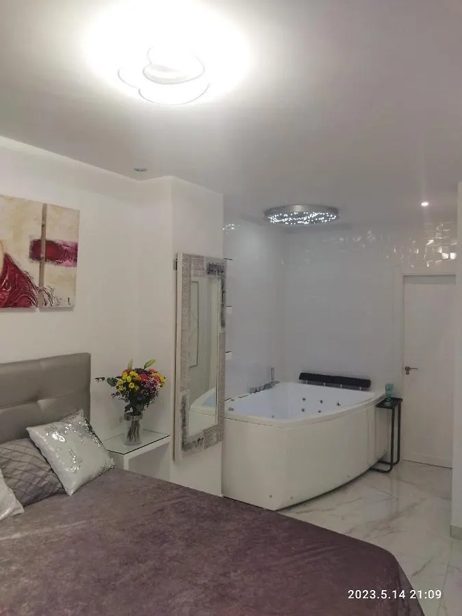 Blue Horizon Luxury Apartment Nerja Spanien